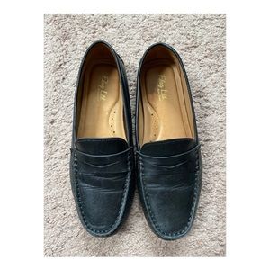 Flag Ltd. Women’s Loafers size 8.5